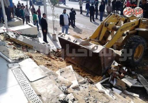 القاهرة الجديدة" تغلق وترفع عداد الكهرباء من الوحدات المخالفة