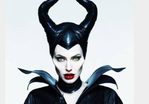أنجلينا جولي أحترم فيلم الأميرة النائمة و سعيدة بتجربة Maleficent