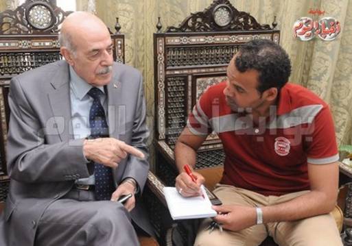 محرر بوابة أخبار اليوم مع اللواء عبد المنعم سعيد من غرفة عمليات القوات المسلحة فى حرب اكتوبر
