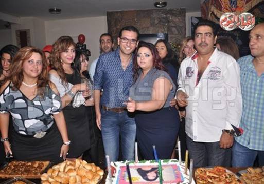رانيا الحسيني تحتفل بعيد ميلادها وسط أصدقائها
