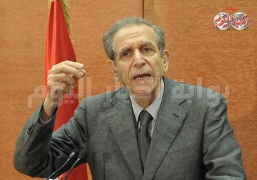 حسام عيسى