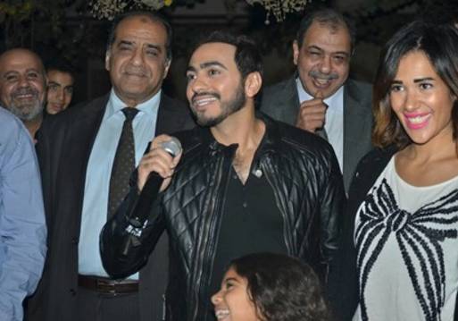 تامرحسنى يحتفل بعيد ميلاد احمد عصام