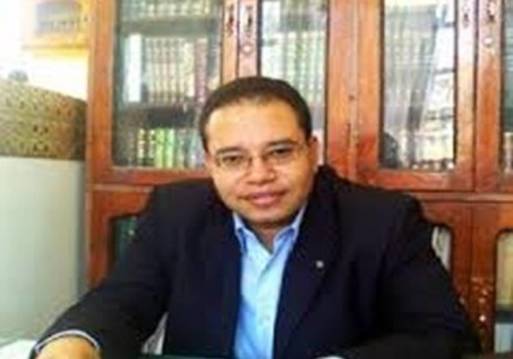 الدكتور الناقد حسام عقل