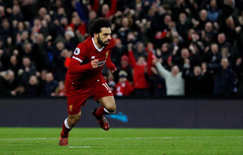 فرحة محمد صلاح بتسجيله هدف التعادل أمام ليستر - صورة من رويترز