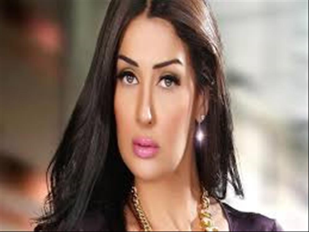 الفنانة غادة عبد الرزاق 