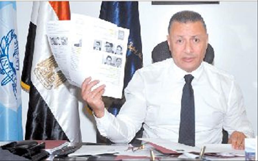 مدير الإنتربول المصرى خلال حواره للأخبار