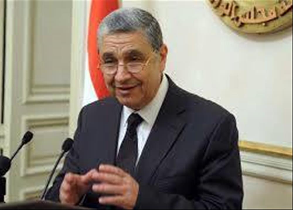 وزير الكهرباء والطاقة المتجددة د.محمد شاكر 