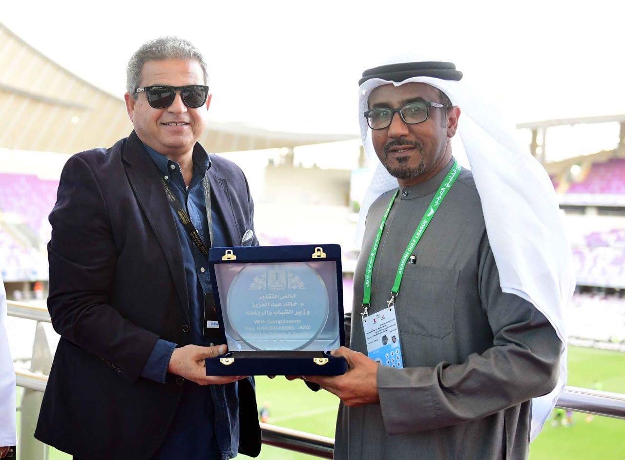 وزير الرياضة يلتقي رئيس نادي العين الإماراتي