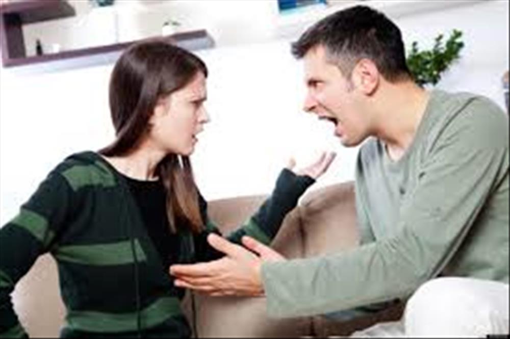 سبب النكد في الأسرة الرجل أم المرأة 