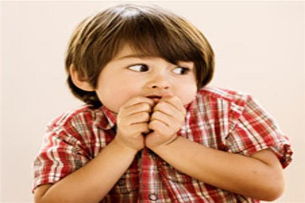 مشكلة الخوف لدى الطفل