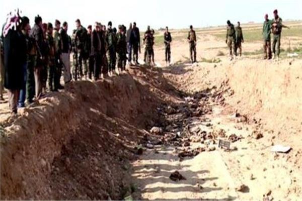 مقبرة جماعية بدوما