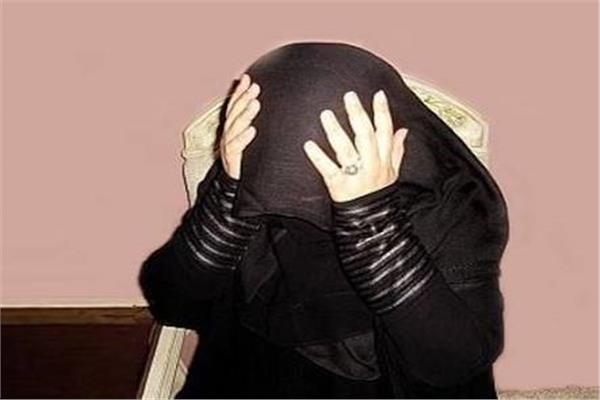 زوجة تاجر البيض «فَقَّسَت» ألاعيبه!