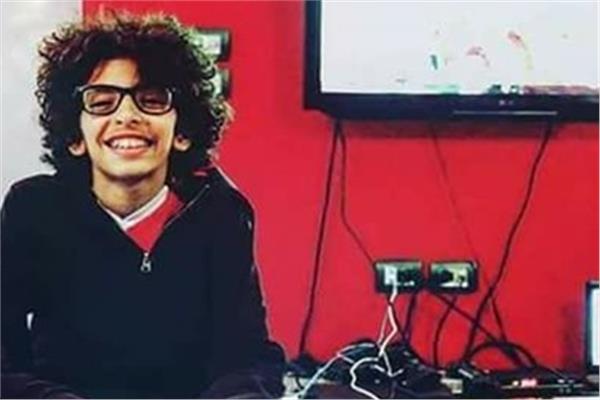 الطفل يوسف سامح العربي