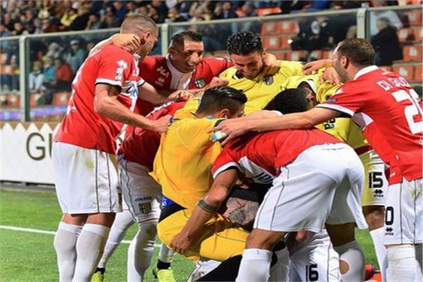 فرحة لاعبي فريق بارما بالفوز
