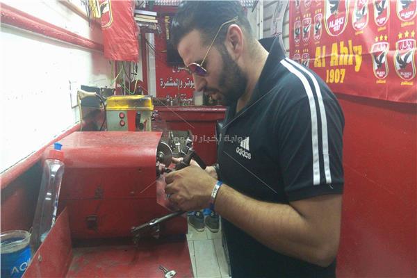 «الكوالينجي» حارس مجهول للخزن وأبواب البيوت