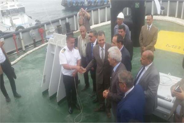 وزير النقل يتفقد ميناء الاسكندرية - صورة ارشيفية