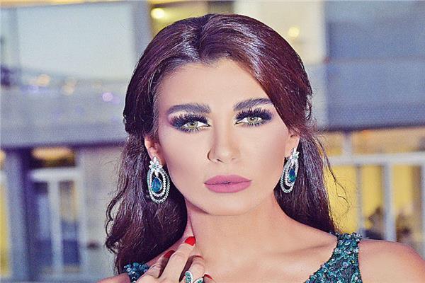 نادين الراسي