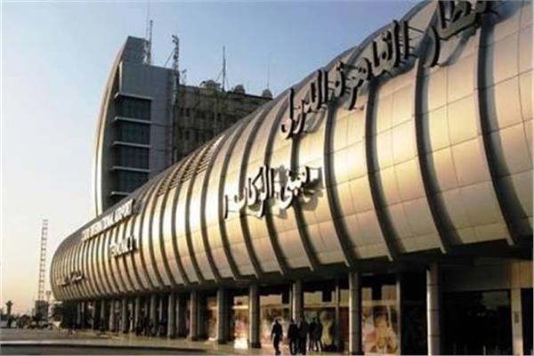 مطار القاهرة 
