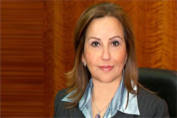 الأديبة والكاتبة الصحفية نوال مصطفى 