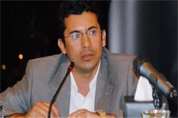 وزير الشباب والرياضة الدكتور أشرف صبحى