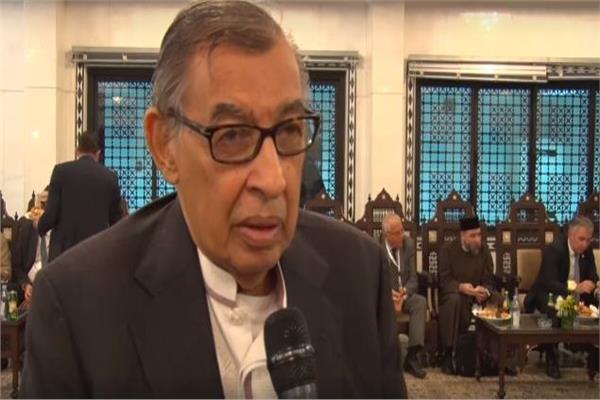 الدكتور محمد قريش شهاب، وزير الشؤون الدينية الإندونيسي الأسبق