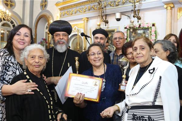 تكريم ٣٠٠٠ مشارك في مهرجان الطفولة السنوي  بإيبارشية الزقازيق 