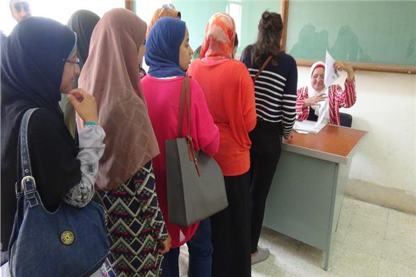 ضبط 40 كيلو لحوم منتهية الصلاحية بمحل جزارة بابوقرقاص بالمنيا