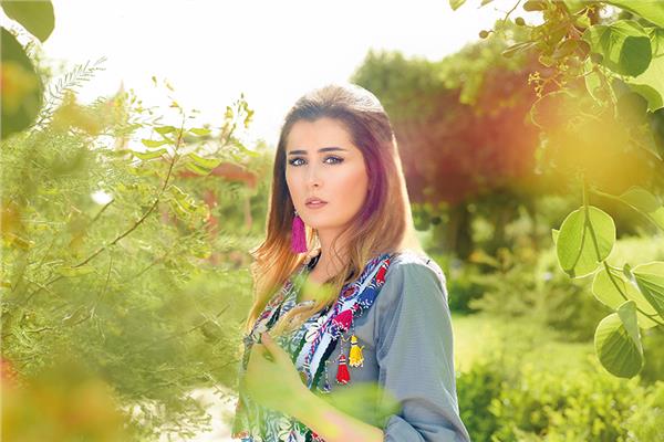 عائشة بن أحمد
