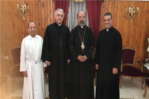 بطريرك الأقباط الكاثوليك يستقبل الأب إدغار الهيبيّ 