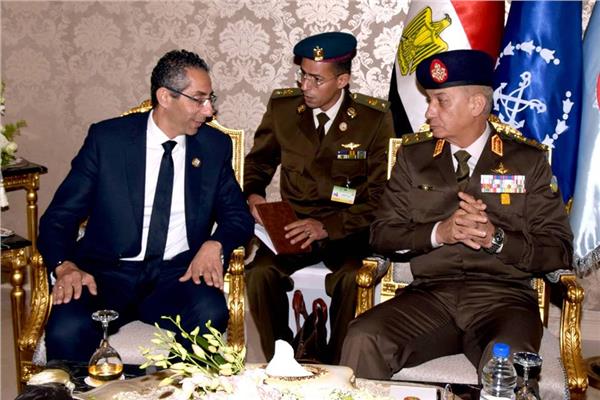  الفريق أول محمد زكي خلال لقائه بوزير الدفاع القبرصي
