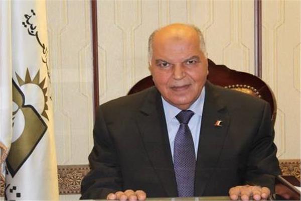 خلف الزناتي - نقيب المعلمين ورئيس اتحاد المعلمين العرب