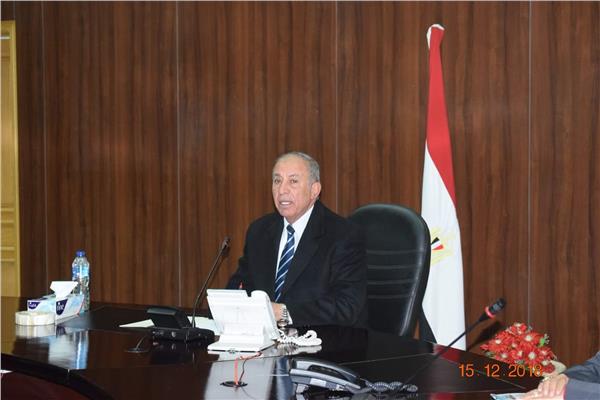 اللواء أحمد عبدالله محافظ البحر الأحمر 