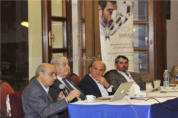 خبراء يوضحون أثر مرض السكر على العين