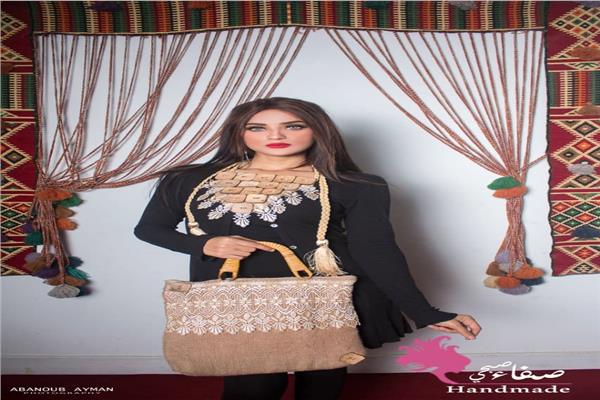 مكملات الأناقة من الخشب والفرو