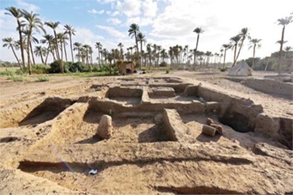 «ميت رهينة».. أسيرة الإهمال والنسيان