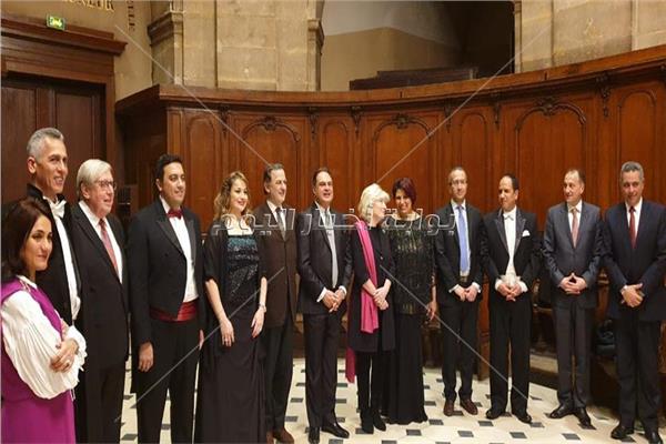 فرقة أوبرا القاهرة فى باريس