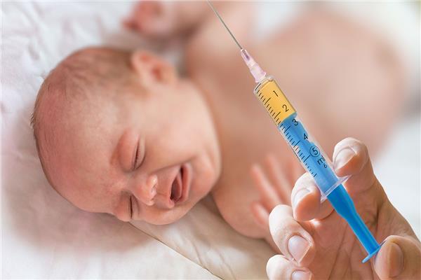 تطعيم ٤ شهور كم حقنه و اتصرف ازاي قبل و بعد التطعيم Youtube