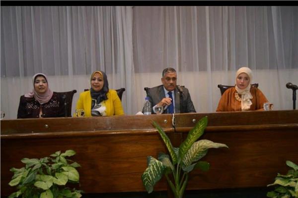 نظمي عبد الحميد نائب رئيس جامعة عين شمس