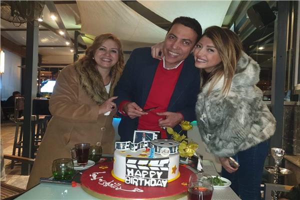 نجوم مسلسل «ياسمينا» يحتفلون بعيد ميلاد «الغيطي»