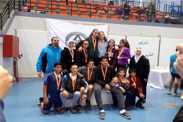 انطلاق بطولة الجمهورية لعمومي الفرق للريشة الطائرة ببني سويف