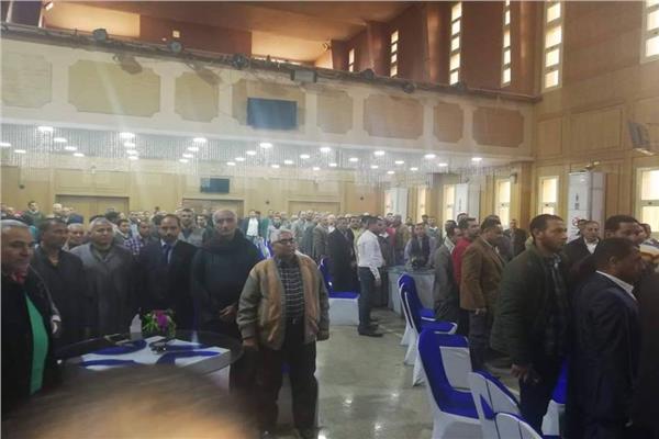 إزالة 120 طن قمامة خلال حملة للنظافة بـ4 قرى بأبوقرقاص بالمنيا
