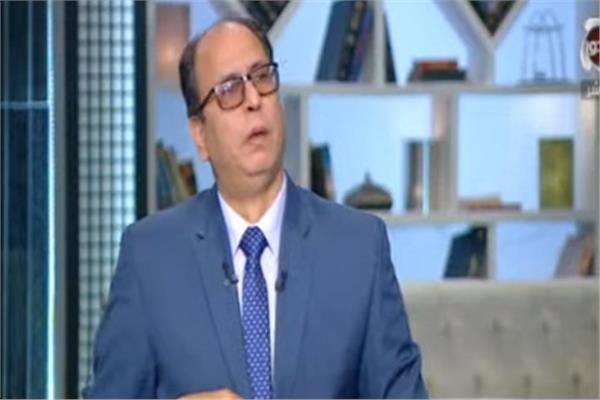 عادل السنهورى