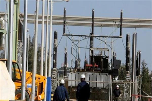 الكهرباء توجه بعدم احتساب غرامات تأخير على مديونيات المنازل والمحال التجارية
