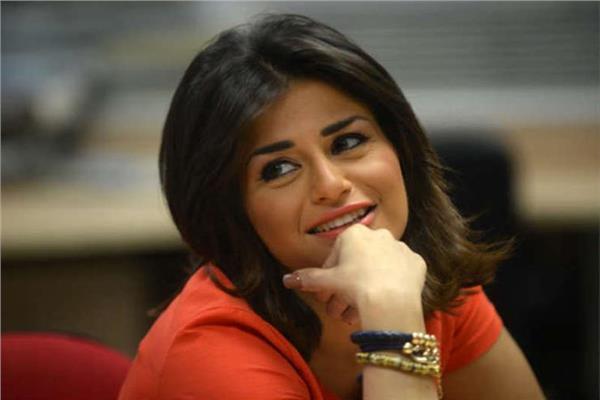  الفنانة منة فضالي