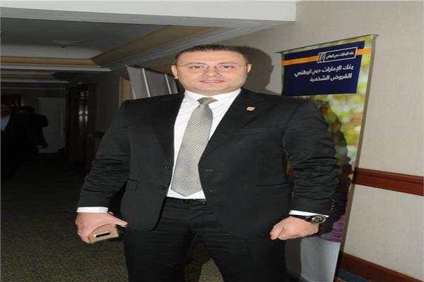 أسامة عمارة الأمين العام لغرفة شركات السياحة