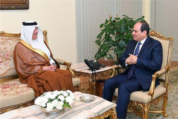 الرئيس عبد الفتاح السيسي والسفير السعودي