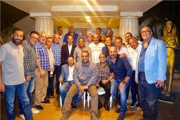 رجال السياحة 
