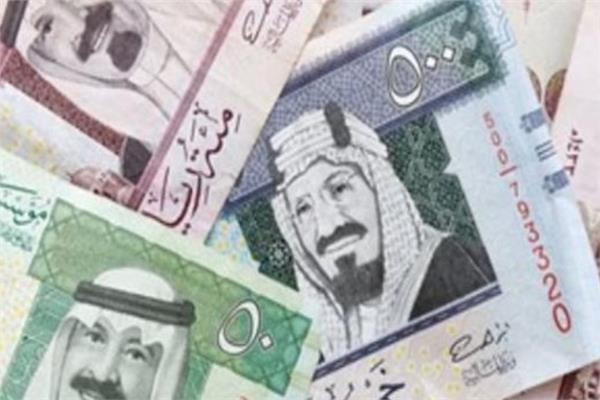 ننشر سعر الريال السعودي أمام الجنيه المصري في 8 بنوك الجمعة
