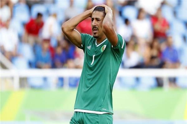  بغداد بونجاح مهاجم منتخب الجزائر