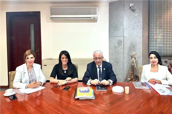  رانيا المشاط وزيرة السياح